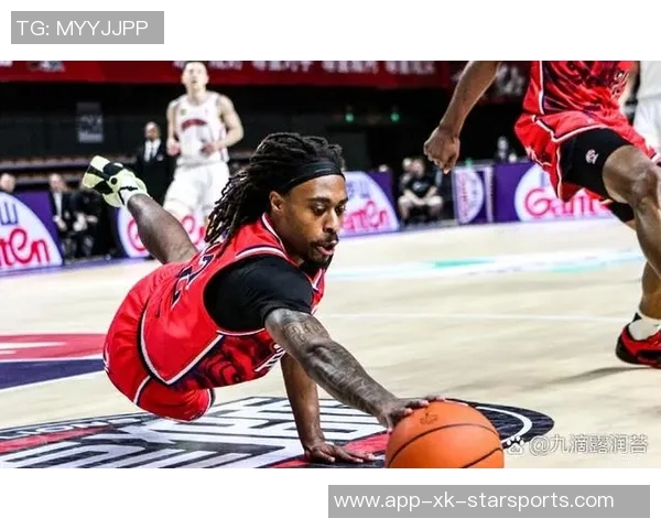 小卡季前赛首次下半场亮相表现平平拿到15分2板2助1帽展现潜力