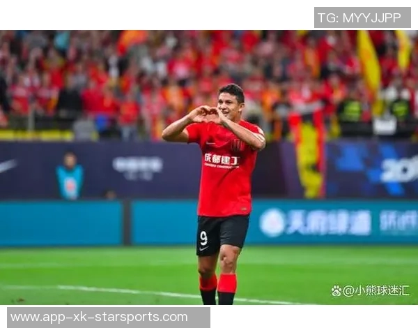 科林斯首发六场表现平平期待未能兑现命中率低迷引发关注