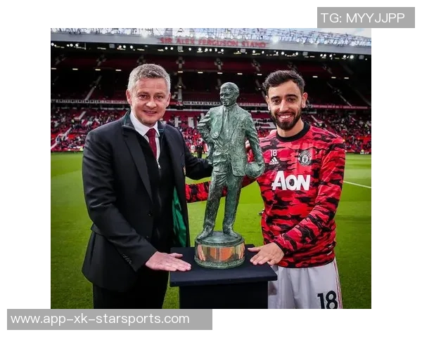 维姬洛佩兹谈欧冠失利称其他奖杯将激励球队奋发向前