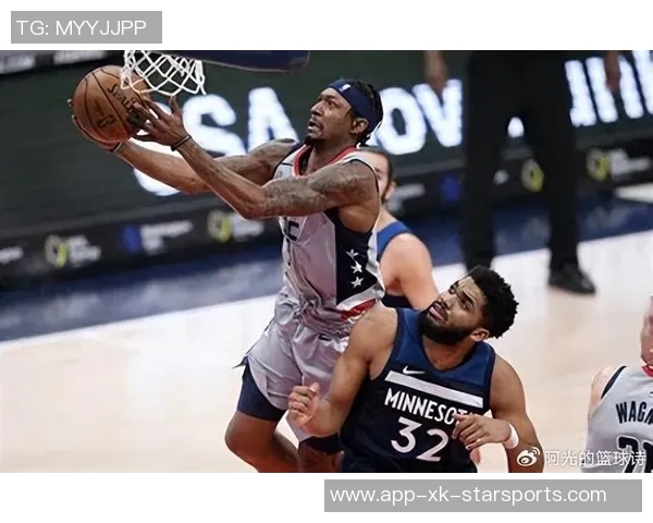 自96-97赛季以来仅有三人能在第四节实现10分5板4帽的壮举:文班浓眉伍德 自96-97赛季以来仅有三人能在第四节实现10分5板4帽的壮举:文班浓眉伍德